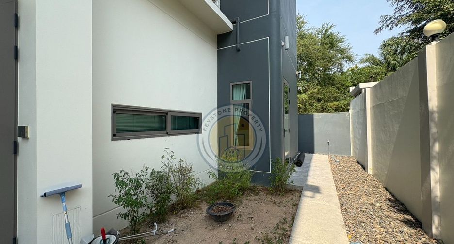 Villa zur Miete mit 7 Zimmer in East Pattaya, Pattaya