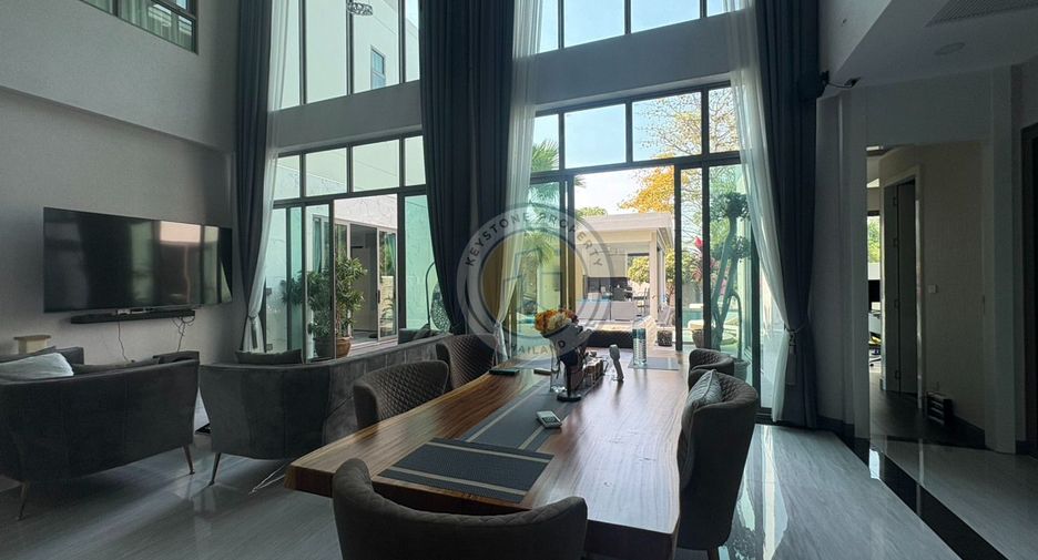 Villa zur Miete mit 7 Zimmer in East Pattaya, Pattaya