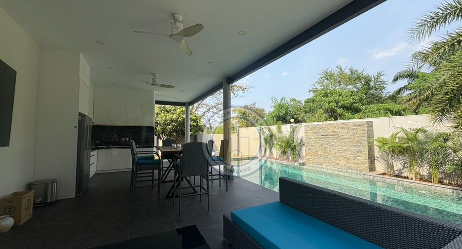 Villa zur Miete mit 7 Zimmer in East Pattaya, Pattaya