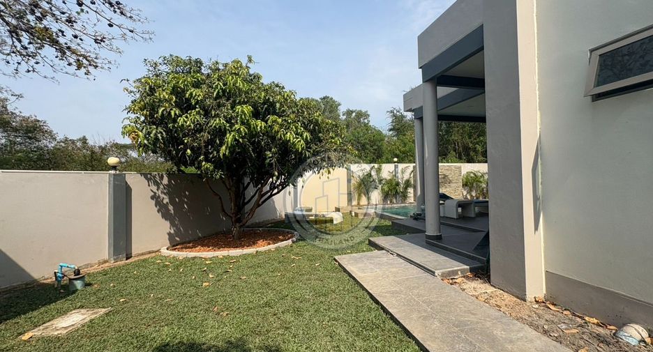 Villa zur Miete mit 7 Zimmer in East Pattaya, Pattaya