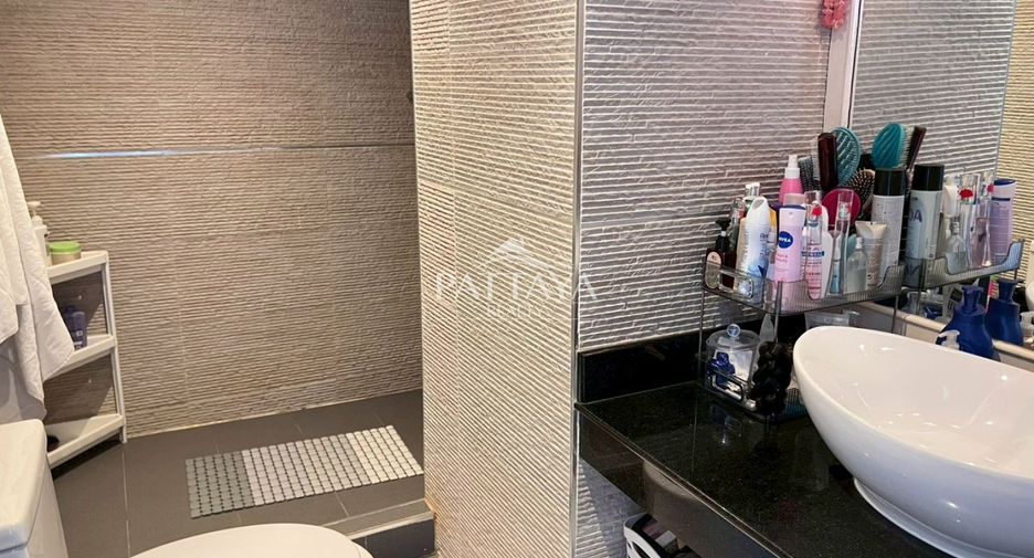 For rent 4 bedrooms condo in Bang Lamung, Chonburi