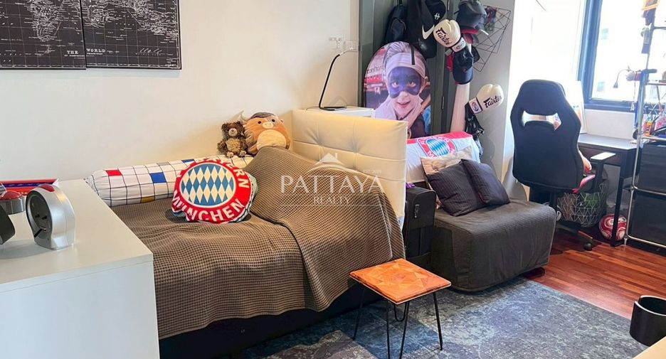 For rent 4 bedrooms condo in Bang Lamung, Chonburi