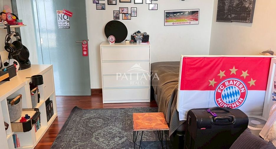 For rent 4 bedrooms condo in Bang Lamung, Chonburi