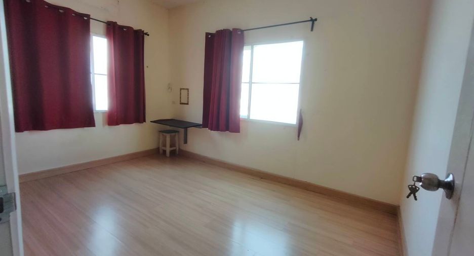 For sale 4 ベッドルーム townhouse in Bang Phli, Samut Prakan