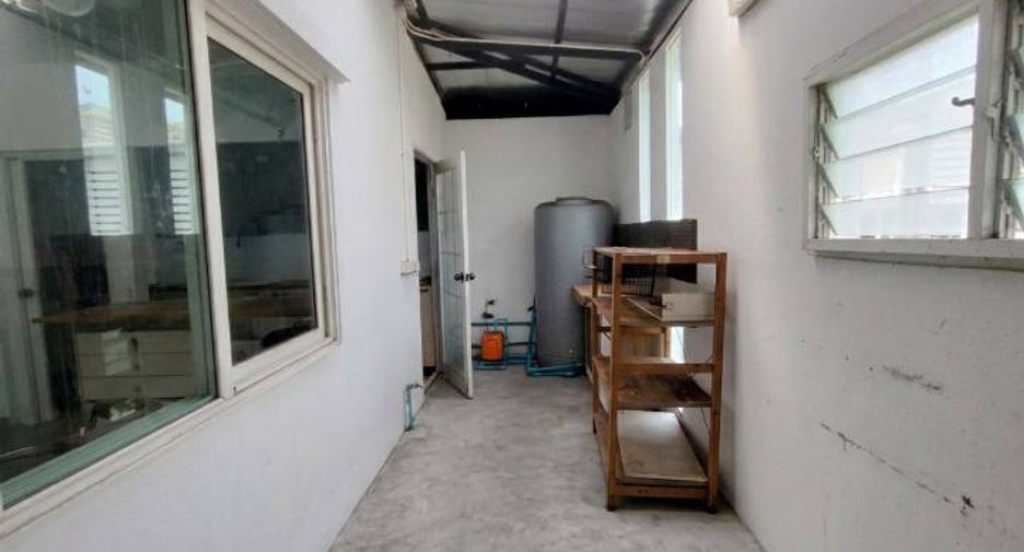 For sale 4 ベッドルーム townhouse in Bang Phli, Samut Prakan