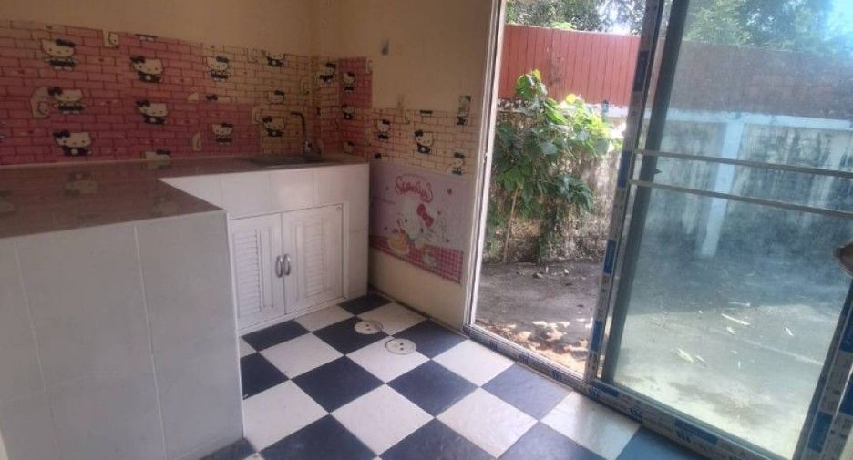 Casa adosada en venta de 2 habitaciones en Bang Bo, Samut Prakan