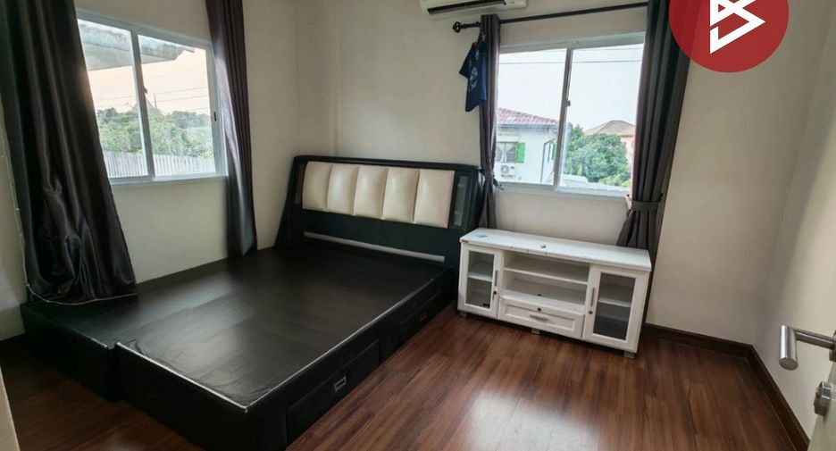 For sale 4 bedrooms house in Mueang Nonthaburi, Nonthaburi