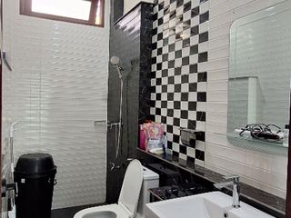 For sale 3 bedrooms house in Mueang Nakhon Si Thammarat, Nakhon Si Thammarat