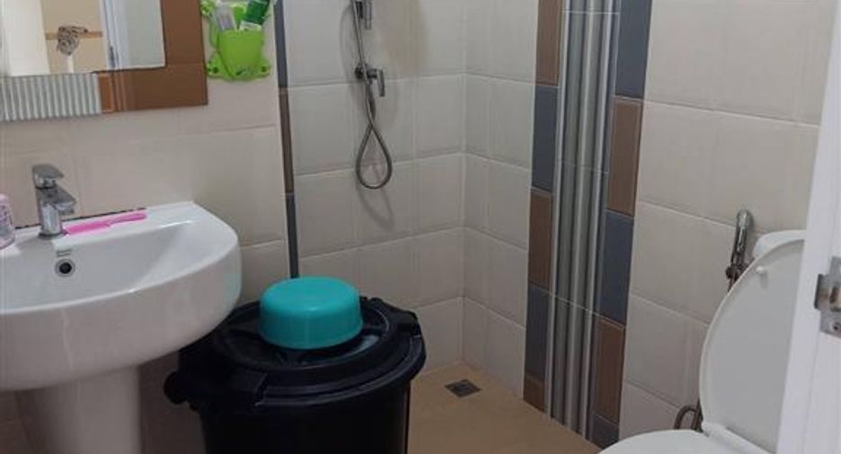 Reihenhaus zum Kauf mit 4 Zimmer in Khlong Luang, Pathum Thani