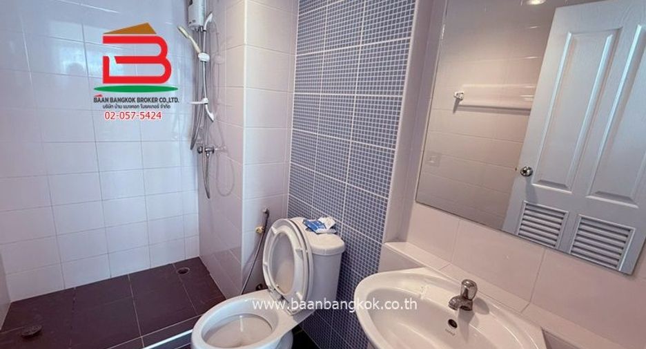 For sale 1 bed condo in Lam Luk Ka, Pathum Thani