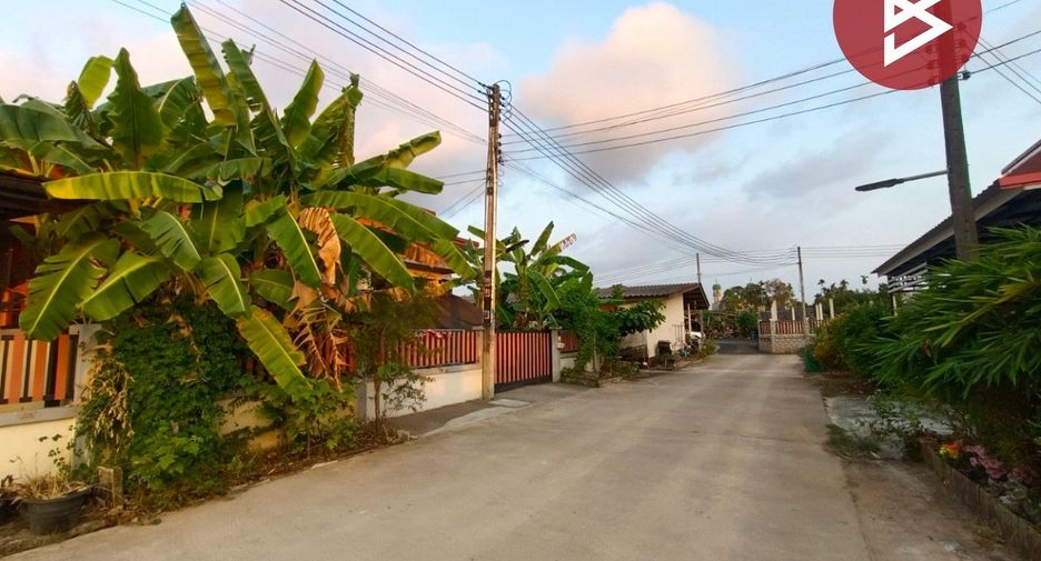 For sale 4 bedrooms house in Mueang Trat, Trat