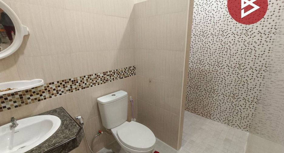 For sale 4 bedrooms house in Mueang Trat, Trat