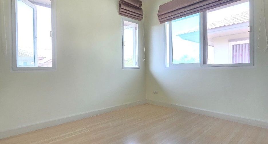 For sale 3 bedrooms house in Bang Bo, Samut Prakan