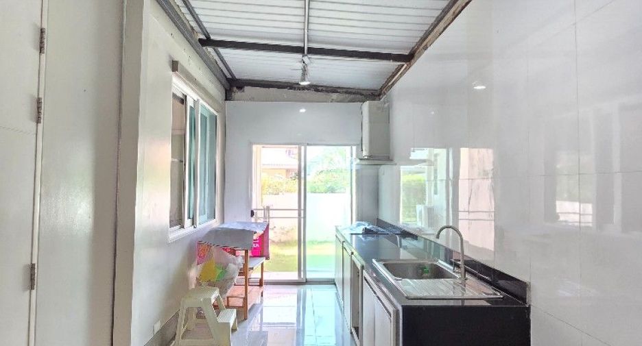 For sale 3 bedrooms house in Bang Bo, Samut Prakan