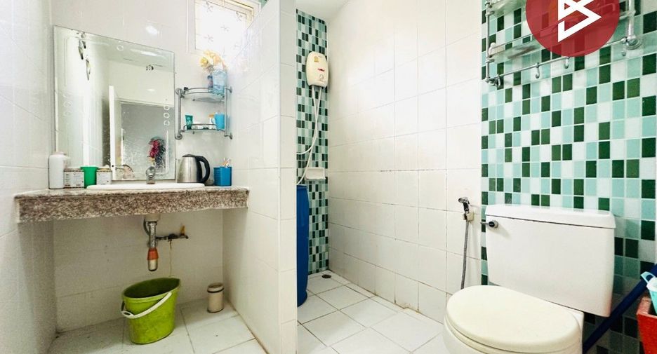 For sale 6 bedrooms house in Mueang Samut Sakhon, Samut Sakhon