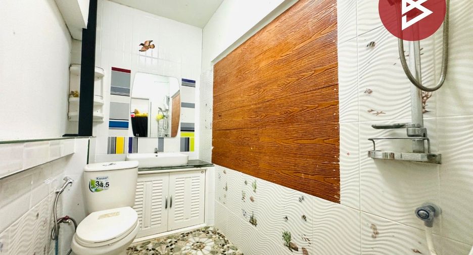For sale 6 bedrooms house in Mueang Samut Sakhon, Samut Sakhon
