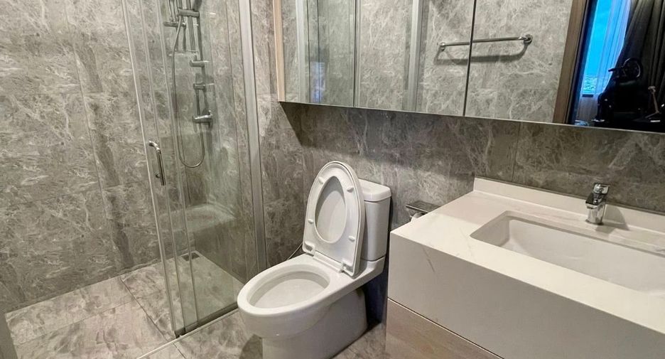 For sale 1 bed condo in Huai Khwang, Bangkok