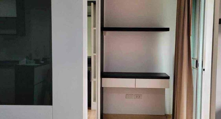 For sale 1 bed condo in Khan Na Yao, Bangkok