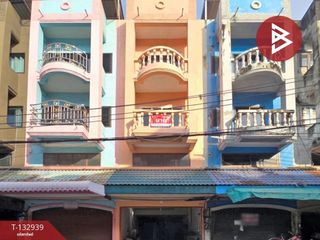 出售 4 卧室 商业空间 在 Mueang Samut Prakan, Samut Prakan
