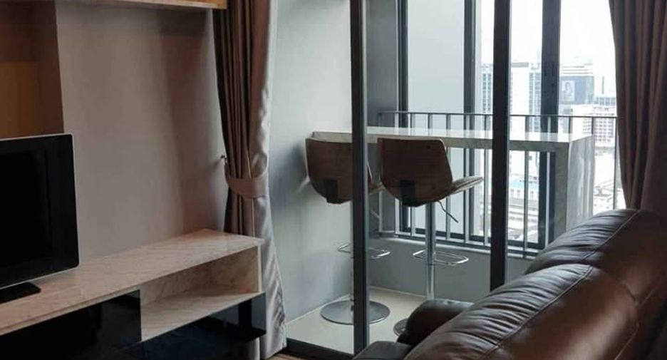 À louer 1 chambre condo à Bang Rak, Bangkok