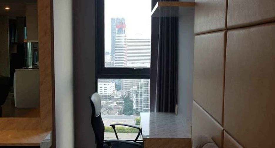 À louer 1 chambre condo à Bang Rak, Bangkok