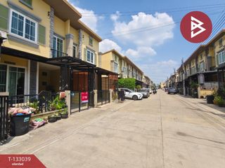 For sale 3 bedrooms townhouse in Nong Khaem, Bangkok