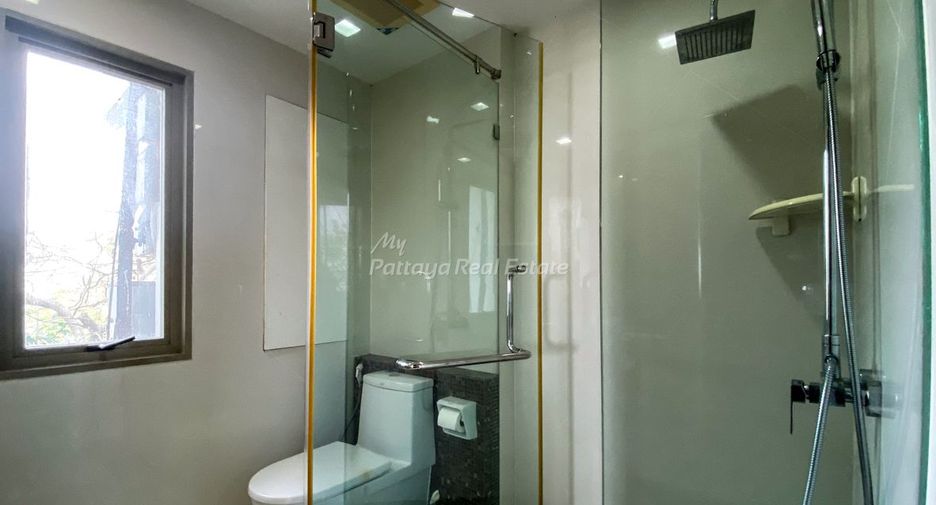 For sale 3 bedrooms condo in Bang Lamung, Chonburi