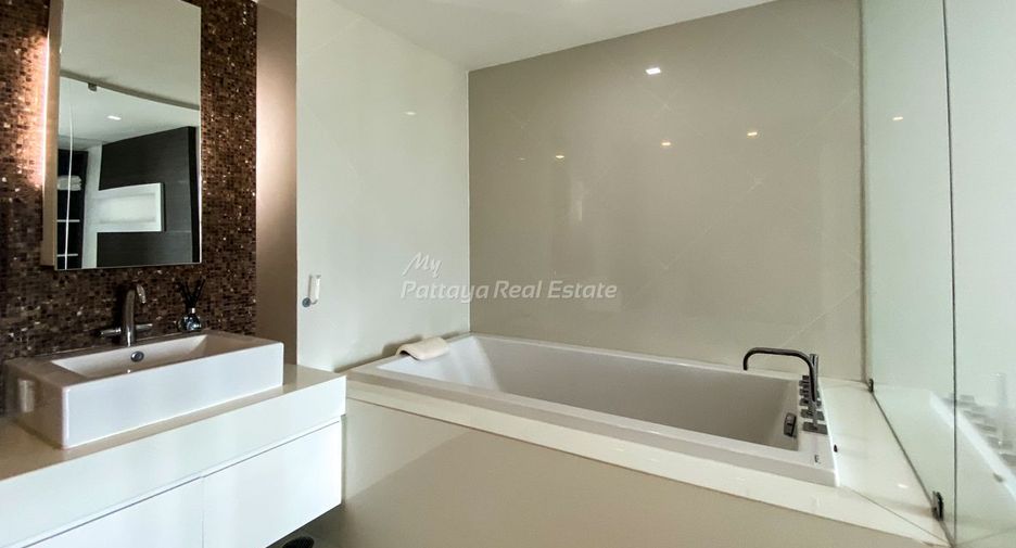 For sale 3 bedrooms condo in Bang Lamung, Chonburi