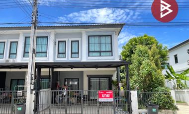 Reihenhaus zum Kauf mit 4 Zimmer in Bang Pakong, Chachoengsao