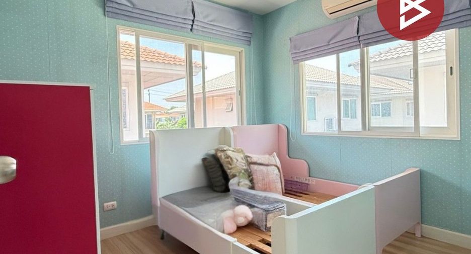 Casa en venta de 4 habitaciones en Bang Bua Thong, Nonthaburi
