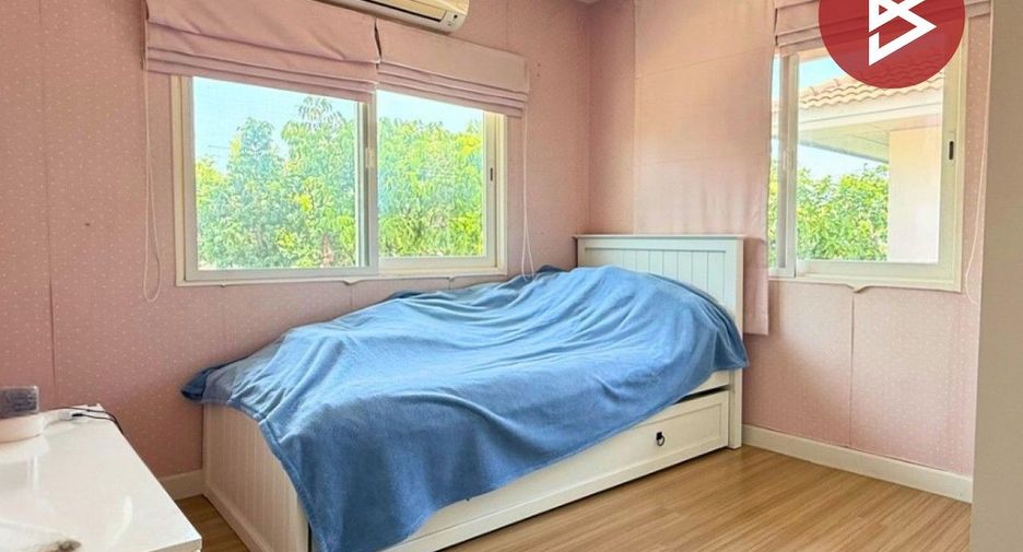 Casa en venta de 4 habitaciones en Bang Bua Thong, Nonthaburi