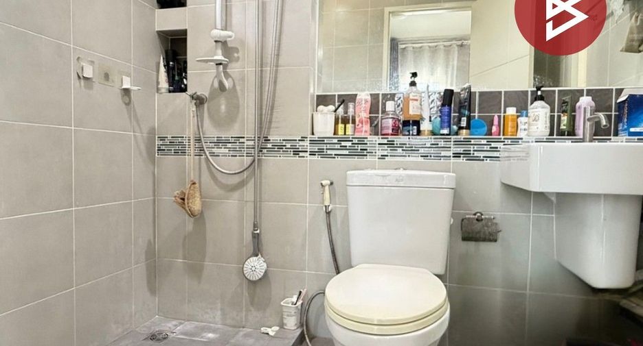 Casa en venta de 4 habitaciones en Bang Bua Thong, Nonthaburi