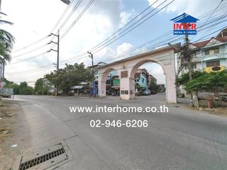 À vendre 2 chambres maison de ville à Sam Phran, Nakhon Pathom