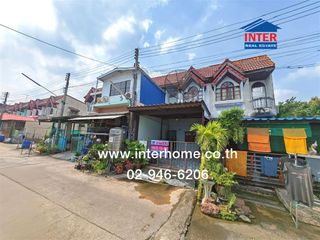 À vendre 2 chambres maison de ville à Sam Phran, Nakhon Pathom