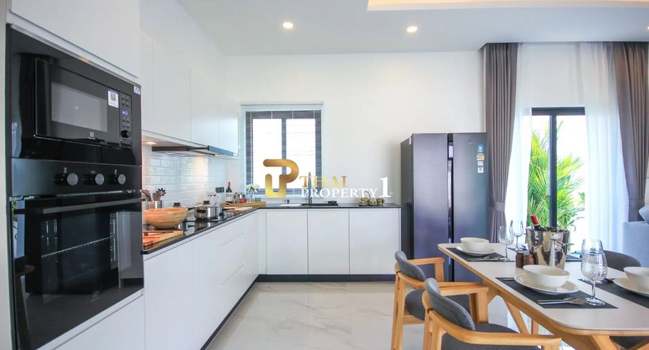 À vendre 3 chambres villa à Hua Hin, Prachuap Khiri Khan