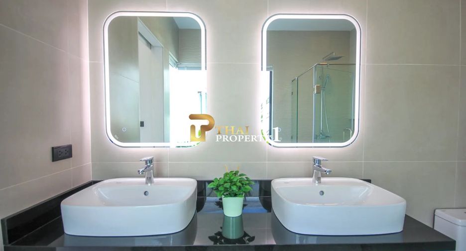 À vendre 3 chambres villa à Hua Hin, Prachuap Khiri Khan