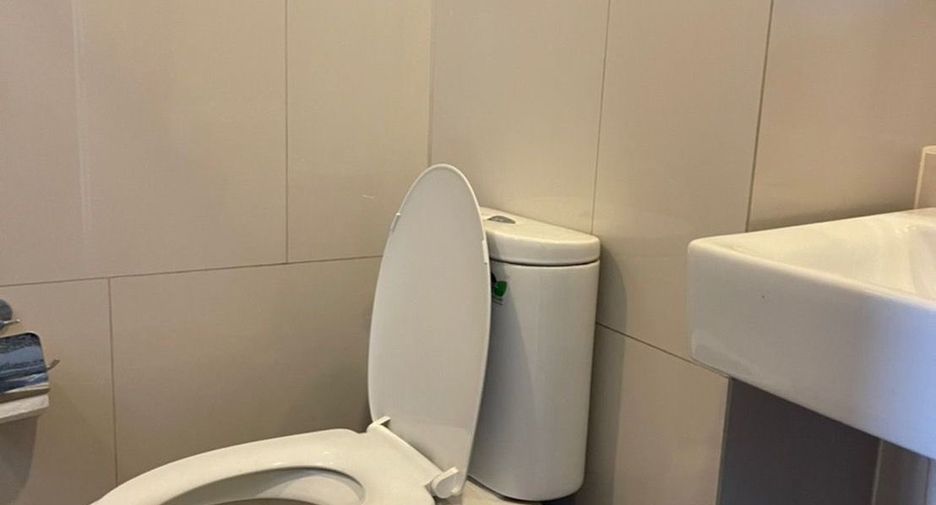 For sale 1 bed condo in Khan Na Yao, Bangkok