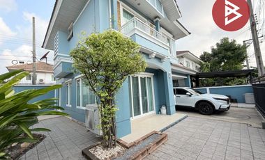 For sale 3 bedrooms house in Mueang Nonthaburi, Nonthaburi