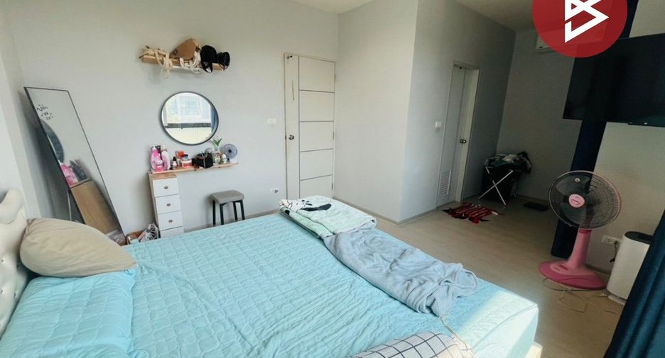 For sale 4 bedrooms townhouse in Bang Bo, Samut Prakan
