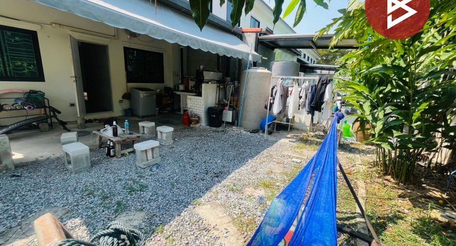 For sale 4 bedrooms townhouse in Bang Bo, Samut Prakan