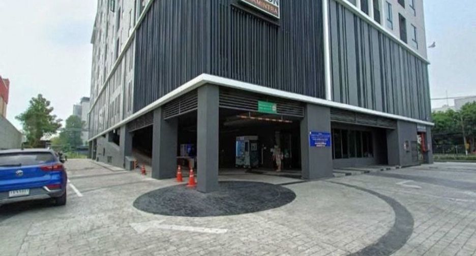 For sale 1 bed condo in Min Buri, Bangkok