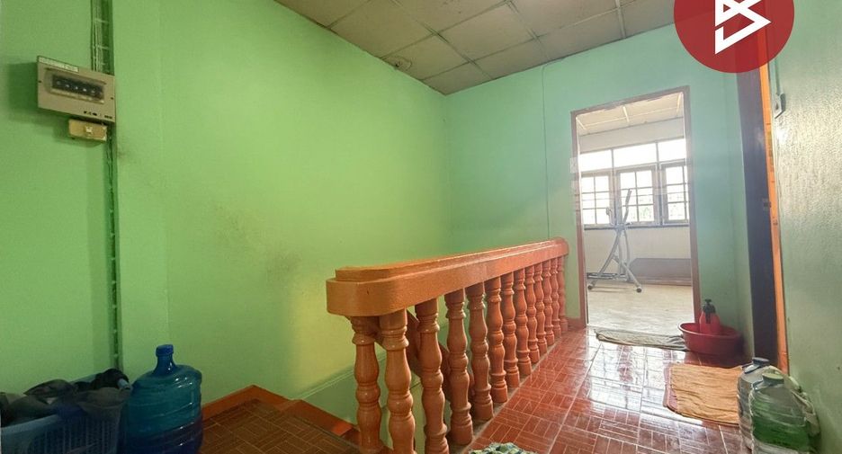 À vendre 2 chambres maison de ville à Mueang Ratchaburi, Ratchaburi