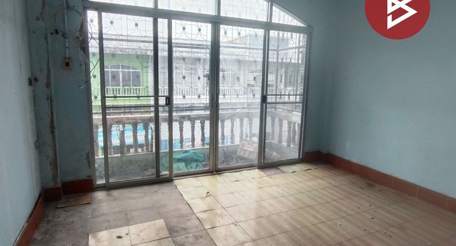 For sale 4 bedrooms retail Space in Sai Mai, Bangkok