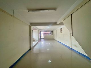 For rent 2 bedrooms townhouse in Mueang Samut Prakan, Samut Prakan