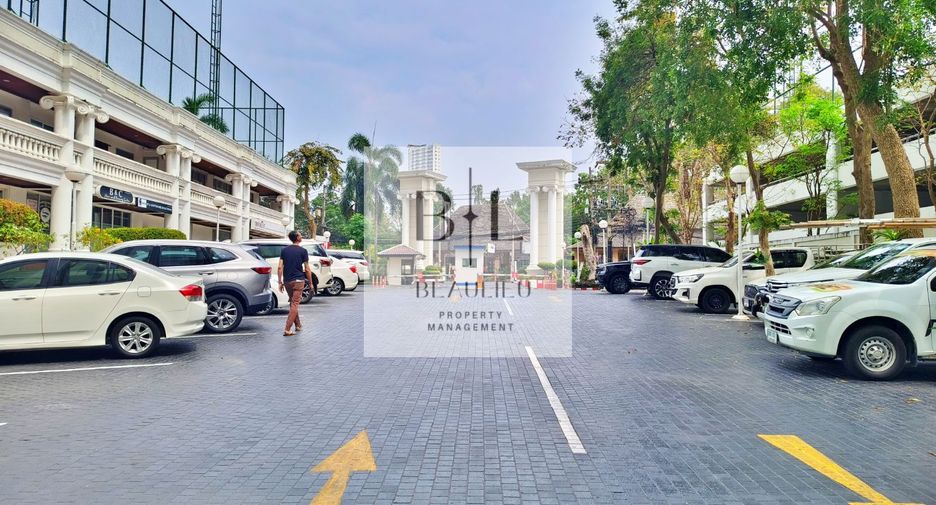 出租 和 出售 3 卧室 公寓 在 Bang Lamung, Chon Buri