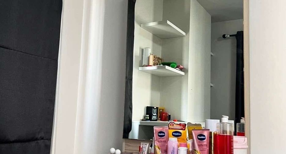 For sale 1 bed condo in Mueang Samut Prakan, Samut Prakan
