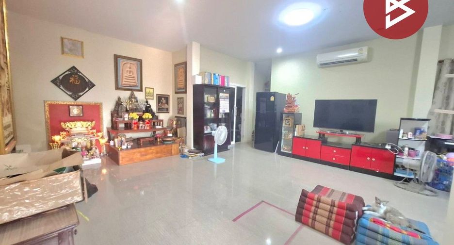 For sale 4 bedrooms house in Mueang Chon Buri, Chonburi