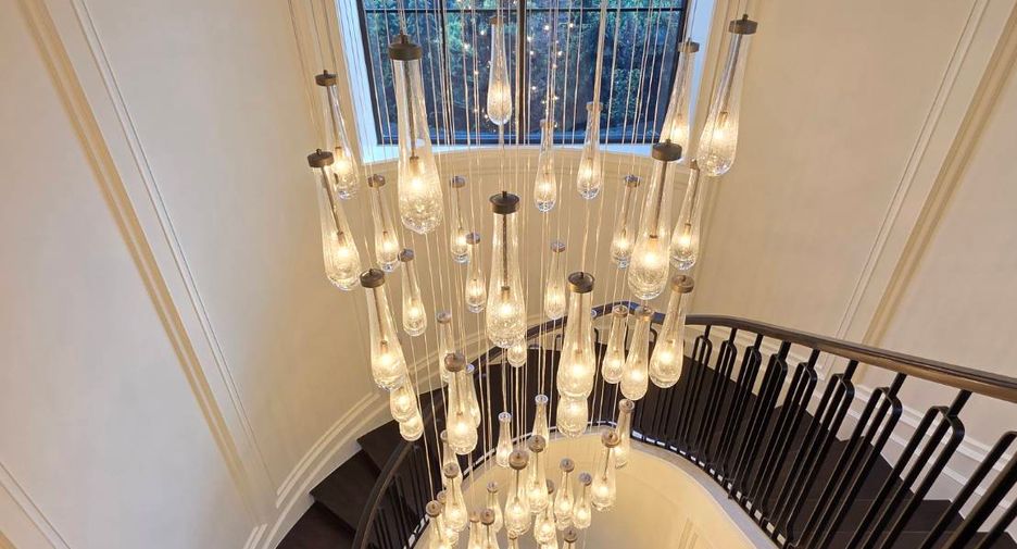 For sale 5 bedrooms condo in Bang Kapi, Bangkok