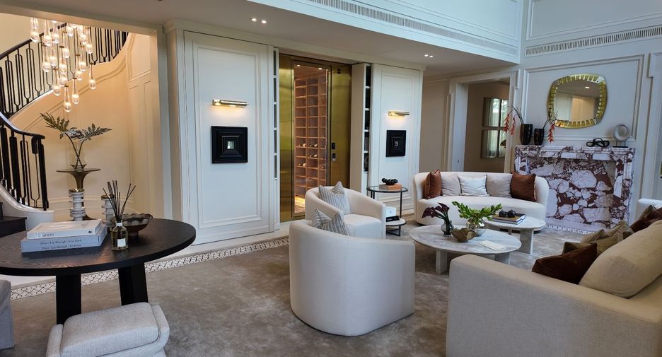 For sale 5 bedrooms condo in Bang Kapi, Bangkok