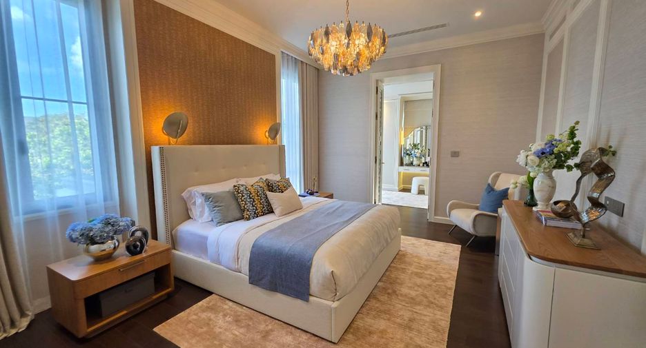 For sale 5 bedrooms condo in Bang Kapi, Bangkok